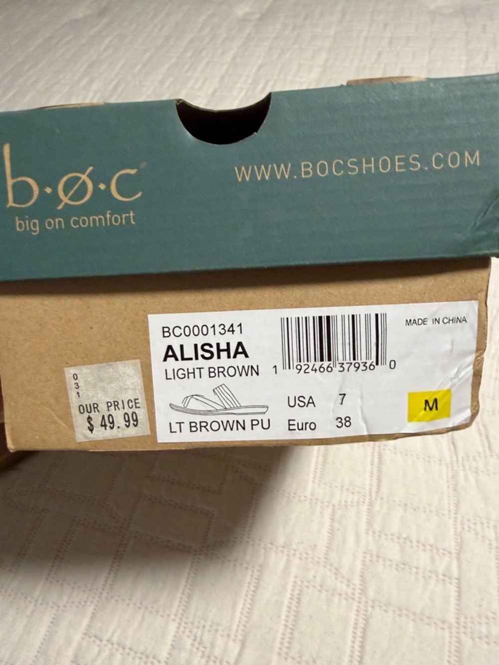 b.o.c. Alisha brown Multi-Strap Toe-Loop Sandals - Picture 12 of 12